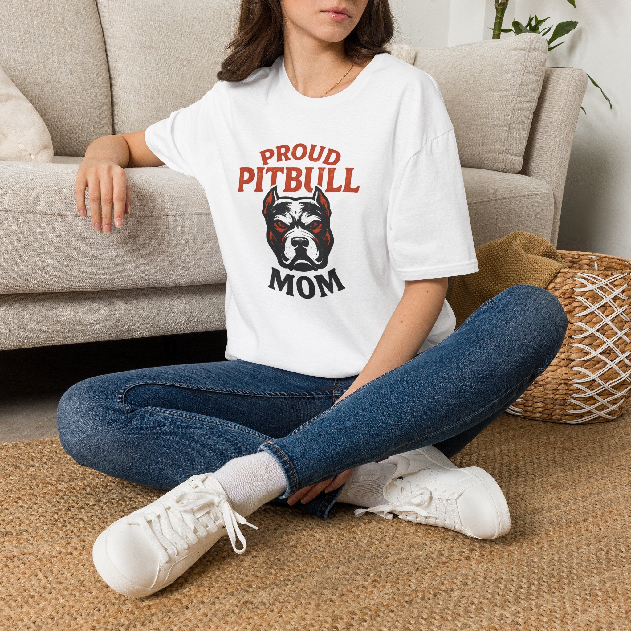 Proud Pitbull Mom T-Shirt