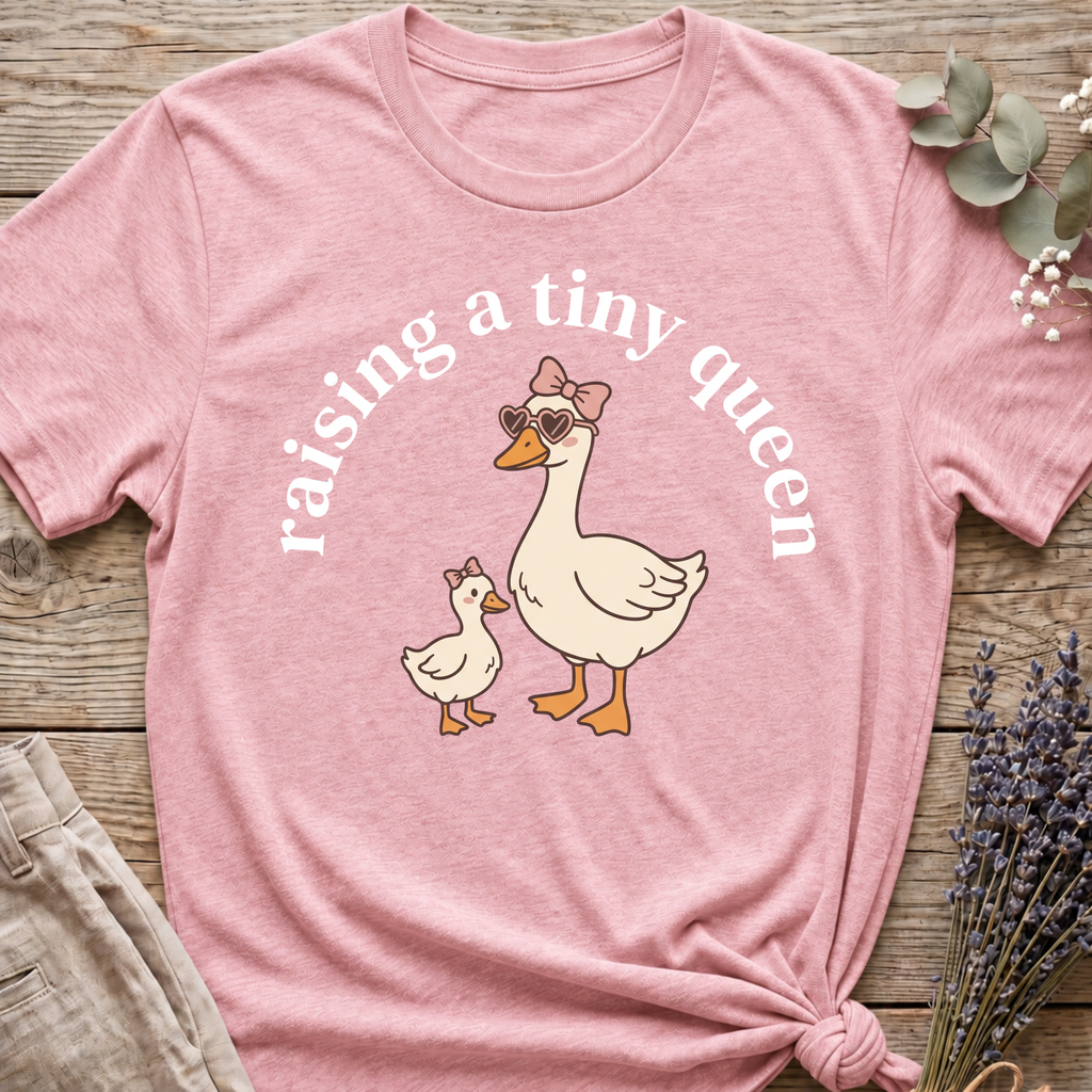 Tiny Queen T-shirt