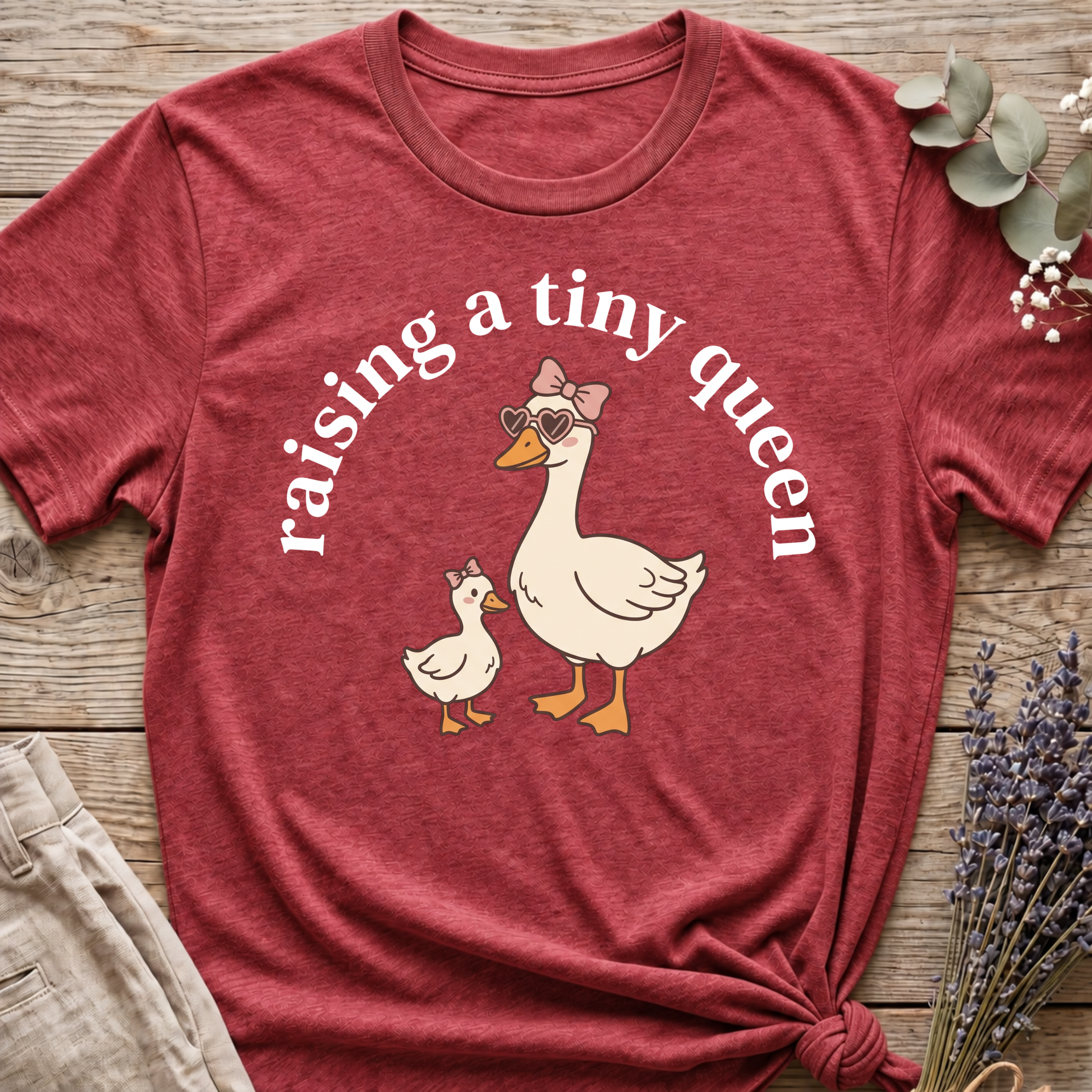 Tiny Queen T-shirt